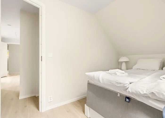 Appartement Modern 2-story With 4 Bedrooms