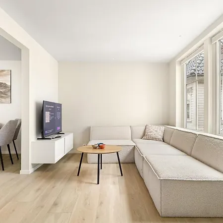 Modern 2-story With 4 Bedrooms ベルゲン