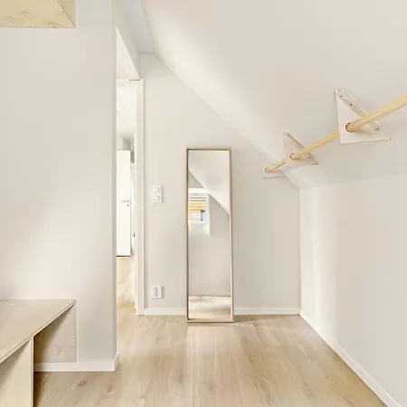 Modern 2-story With 4 Bedrooms